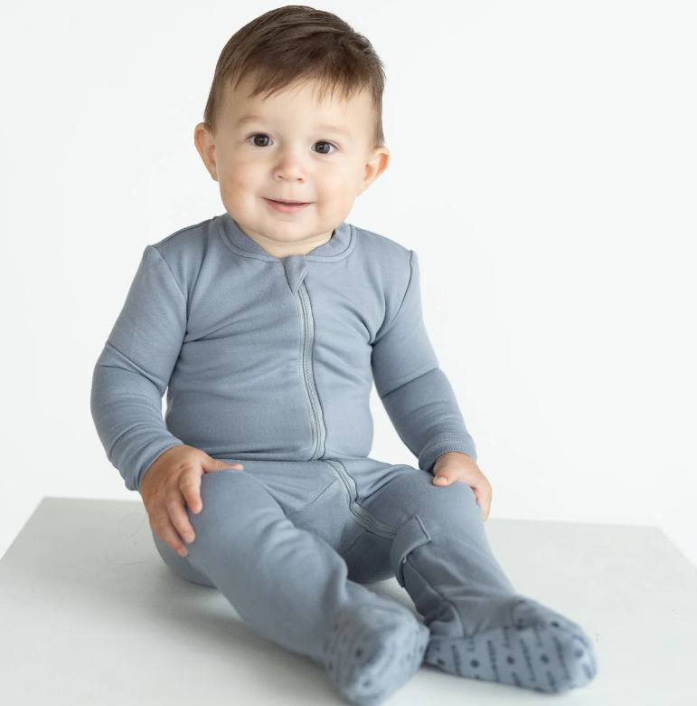 Bamboo Fleece Footie w/ 2 Way Zipper (Windy)