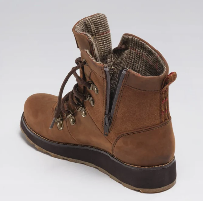 Ariel Lo Women's Boots