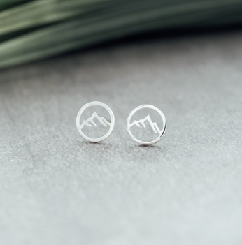 Snow Cap Studs