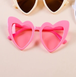 Diva Heart Sunglasses