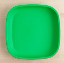 Load image into Gallery viewer, Re-Play Flat Plate 7&quot;- Kelly Green
