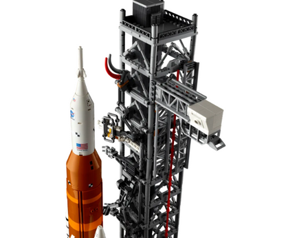 LEGO NASA Artemis Space Launch System