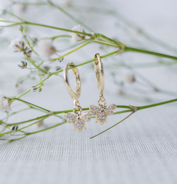 Bee Shiny Hoops