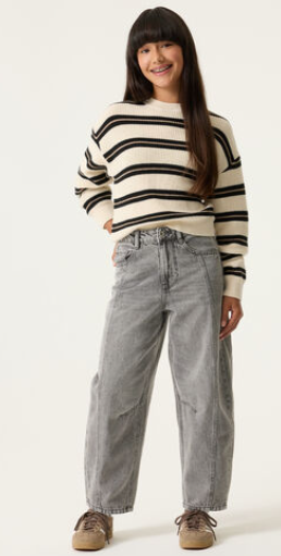 Youth striped crewneck knit sweater