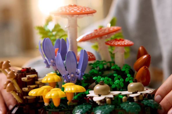 LEGO Woodland Mushrooms