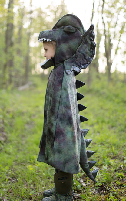 Grandasaurus Dilophosaurus Cape w/ Claws