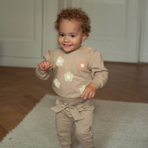 Beige Beauty Crewneck
