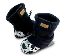 Load image into Gallery viewer, Adjustable Stay Put Cozy Booties
