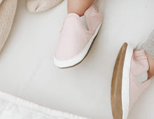 Load image into Gallery viewer, Baby Leah Basic Soft Sole Shoe
