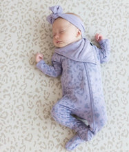 Load image into Gallery viewer, Zippered Footie In Taro Leopard
